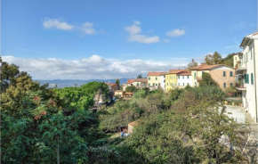 Stunning Apartment In Castellina Marittima